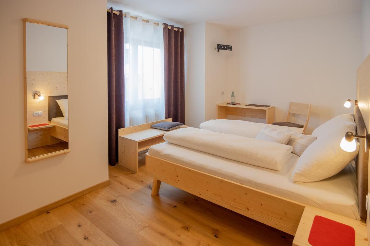 B&B Fruehlingsheim Racines Esterno foto