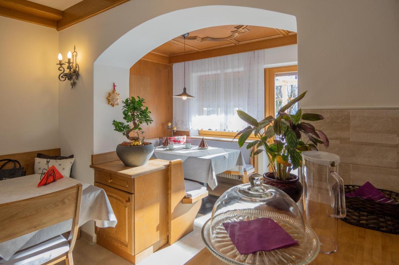 B&B Fruehlingsheim Racines Esterno foto