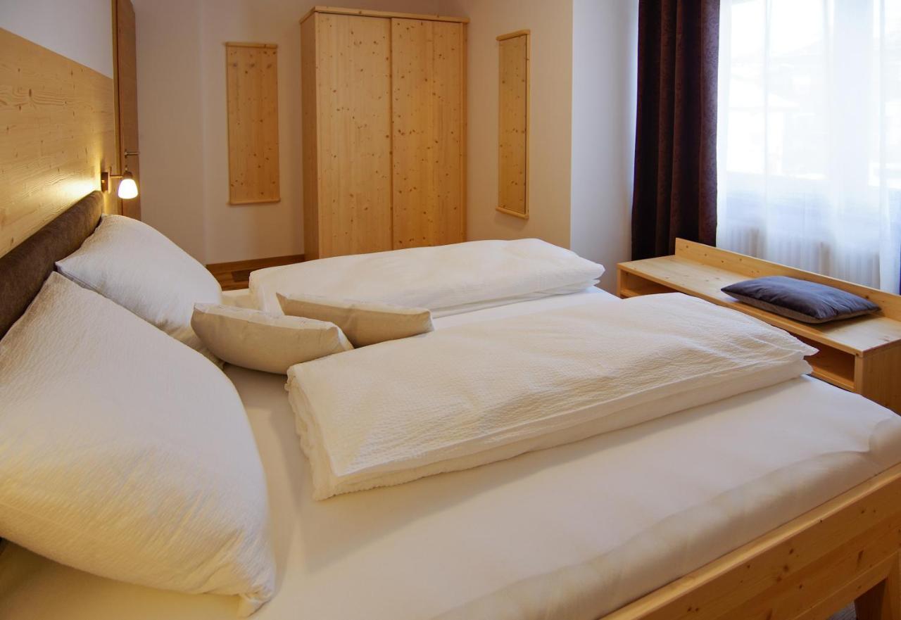 B&B Fruehlingsheim Racines Esterno foto