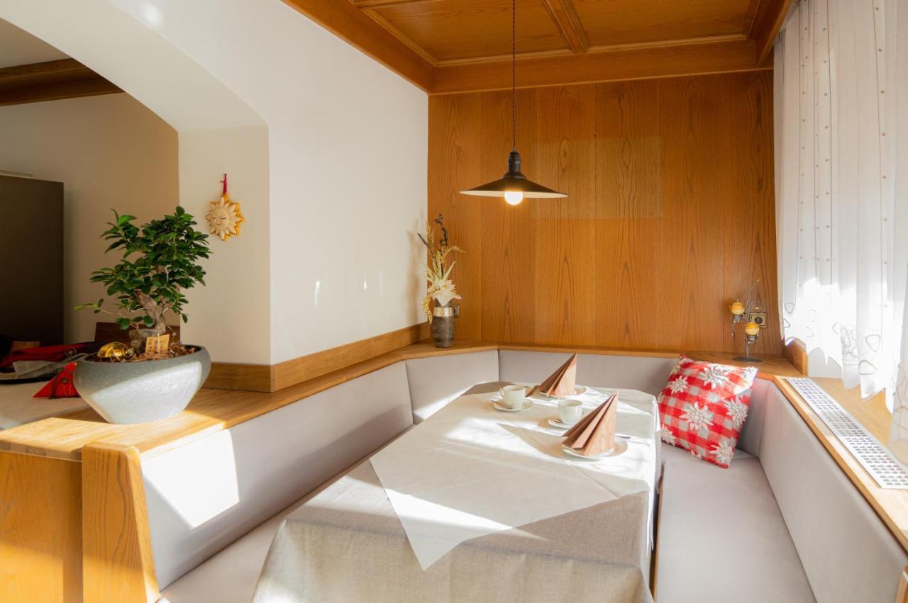 B&B Fruehlingsheim Racines Esterno foto