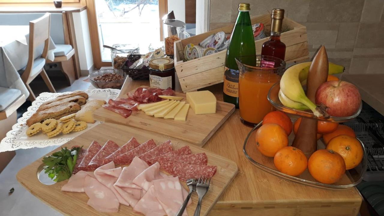 B&B Fruehlingsheim Racines Esterno foto