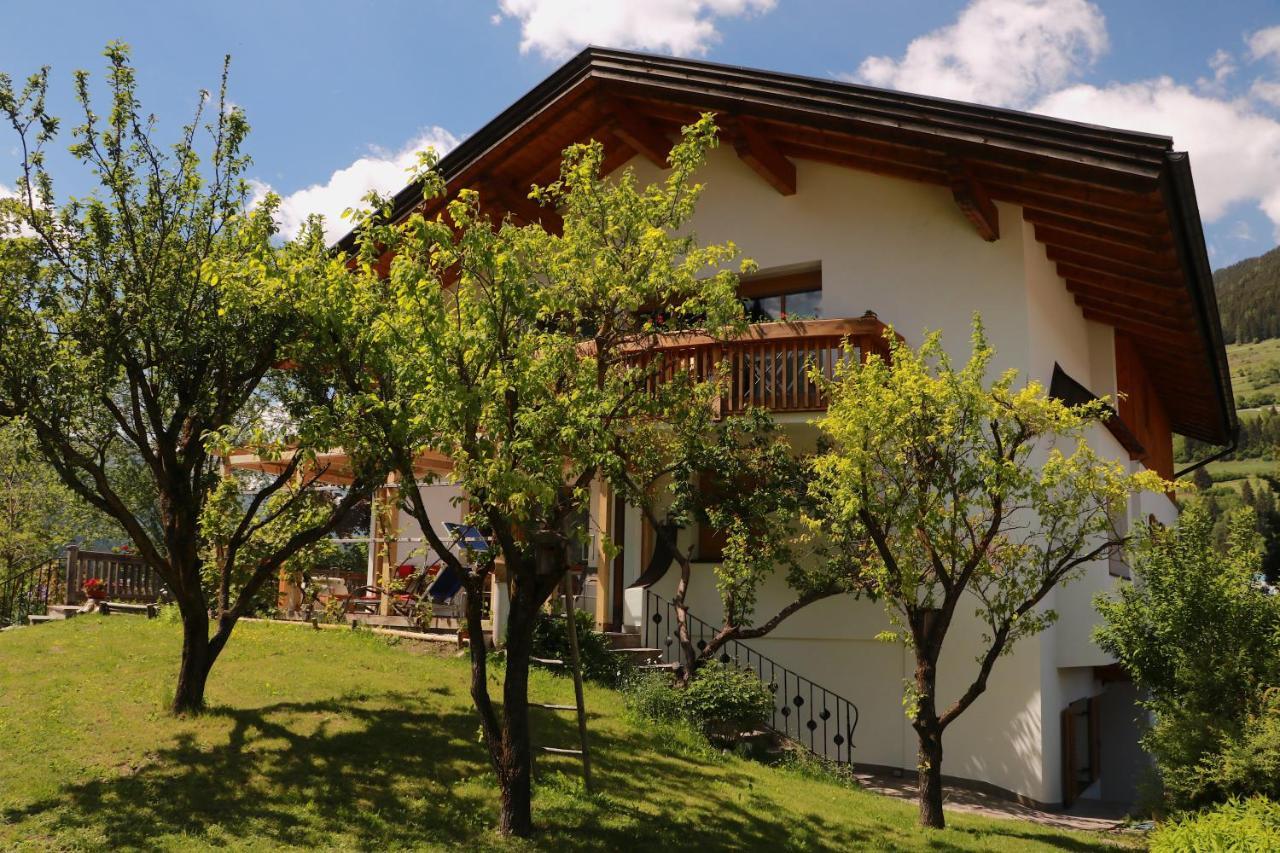 B&B Fruehlingsheim Racines Esterno foto