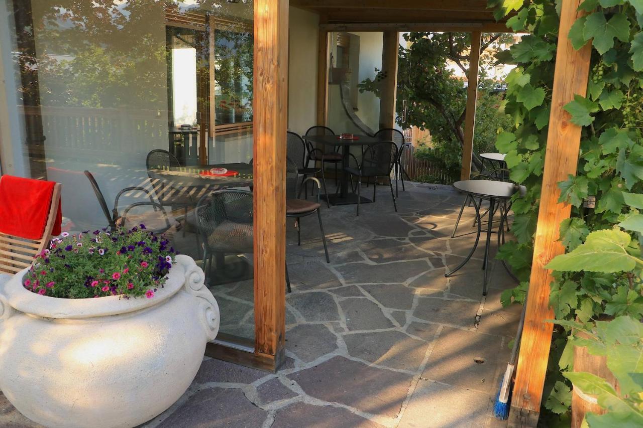 B&B Fruehlingsheim Racines Esterno foto