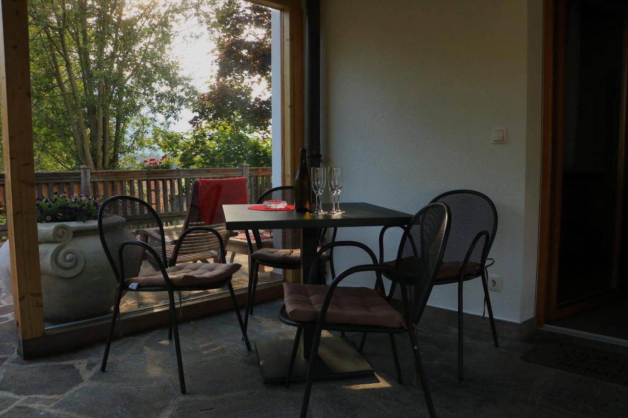 B&B Fruehlingsheim Racines Esterno foto