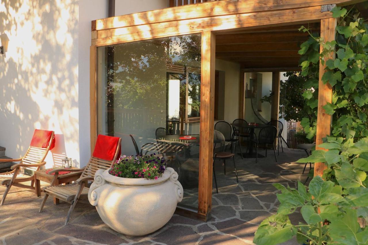 B&B Fruehlingsheim Racines Esterno foto